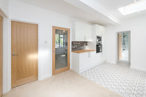 Photo 21- click for photo gallery